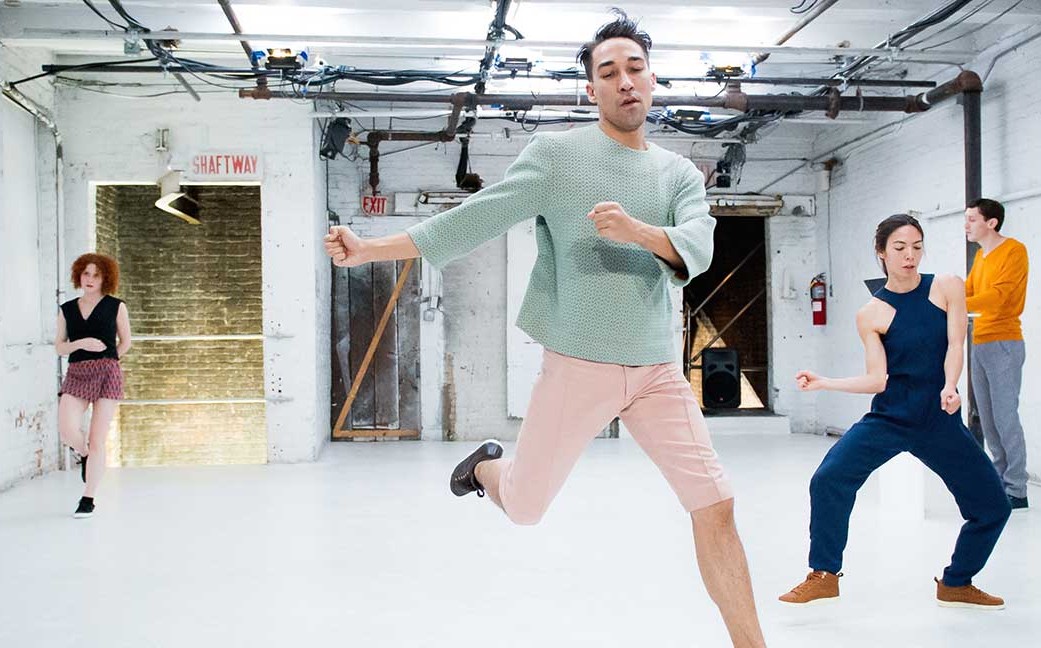 Relative Collider, Liz Santoro, 2016 PuSh Festival