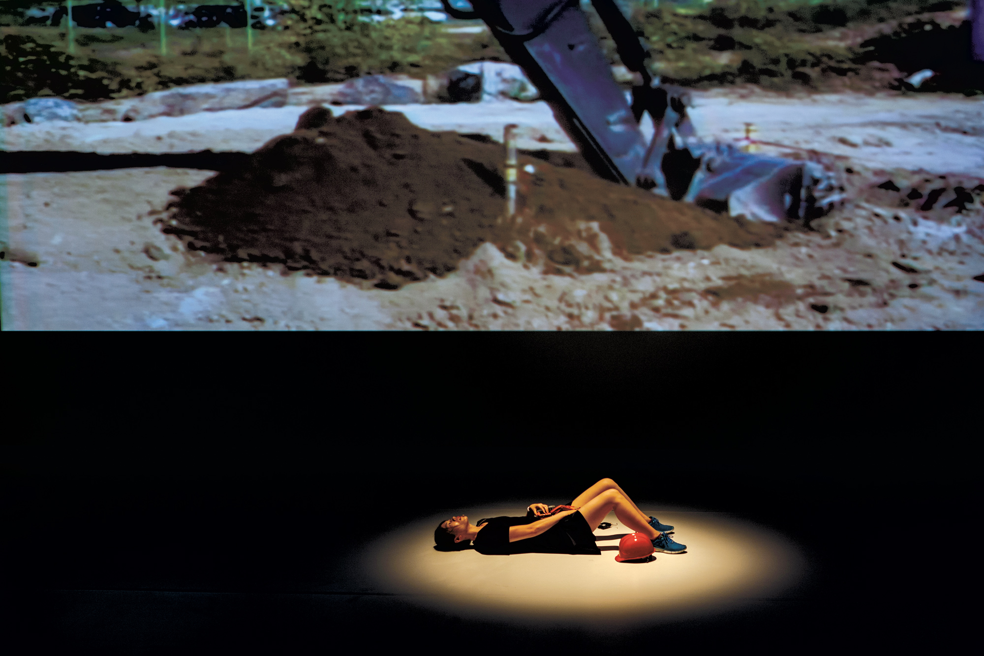 Oil Pressure Vibrator, Geumhyung Jeong, 2017 PuSh Festival